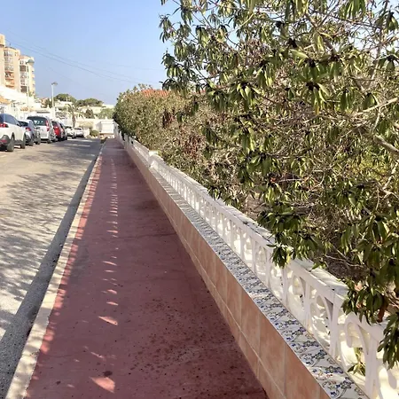 Sea & Sun Escape - La Mata Торевьиа